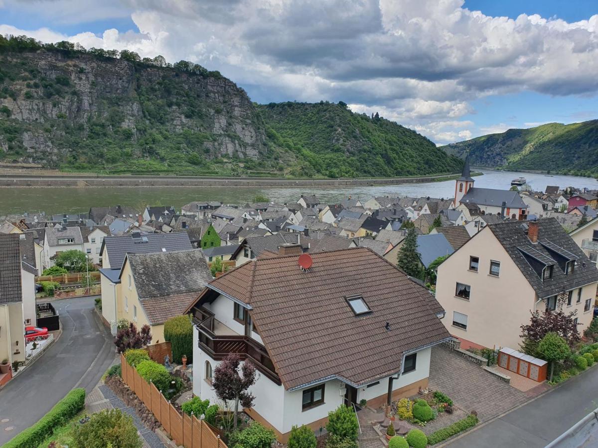 Ferienwohnung Zum Rheinblick Kestert Exterior foto